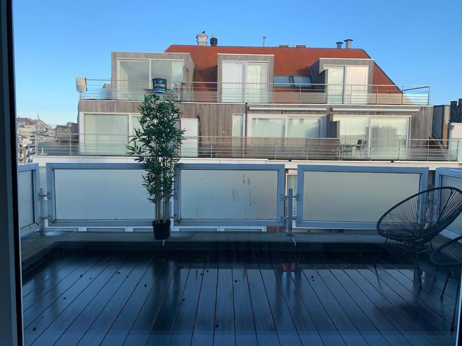 Beautiful Penthouse At 5Min Of Albert Place Knokke-Heist Buitenkant foto